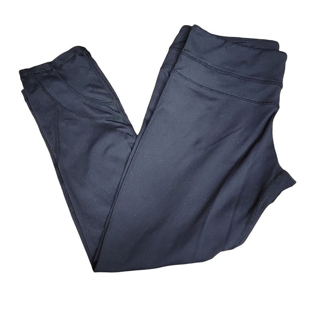 Lululemon Athletic Capri Leggis Sz 6